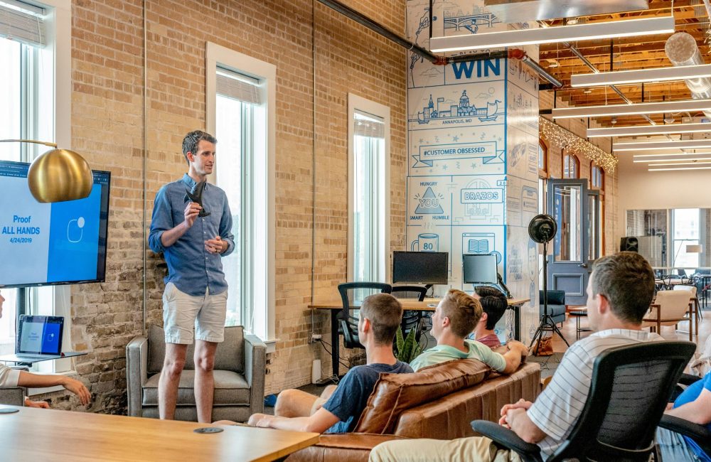 austin-distel-rxpThOwuVgE-unsplash